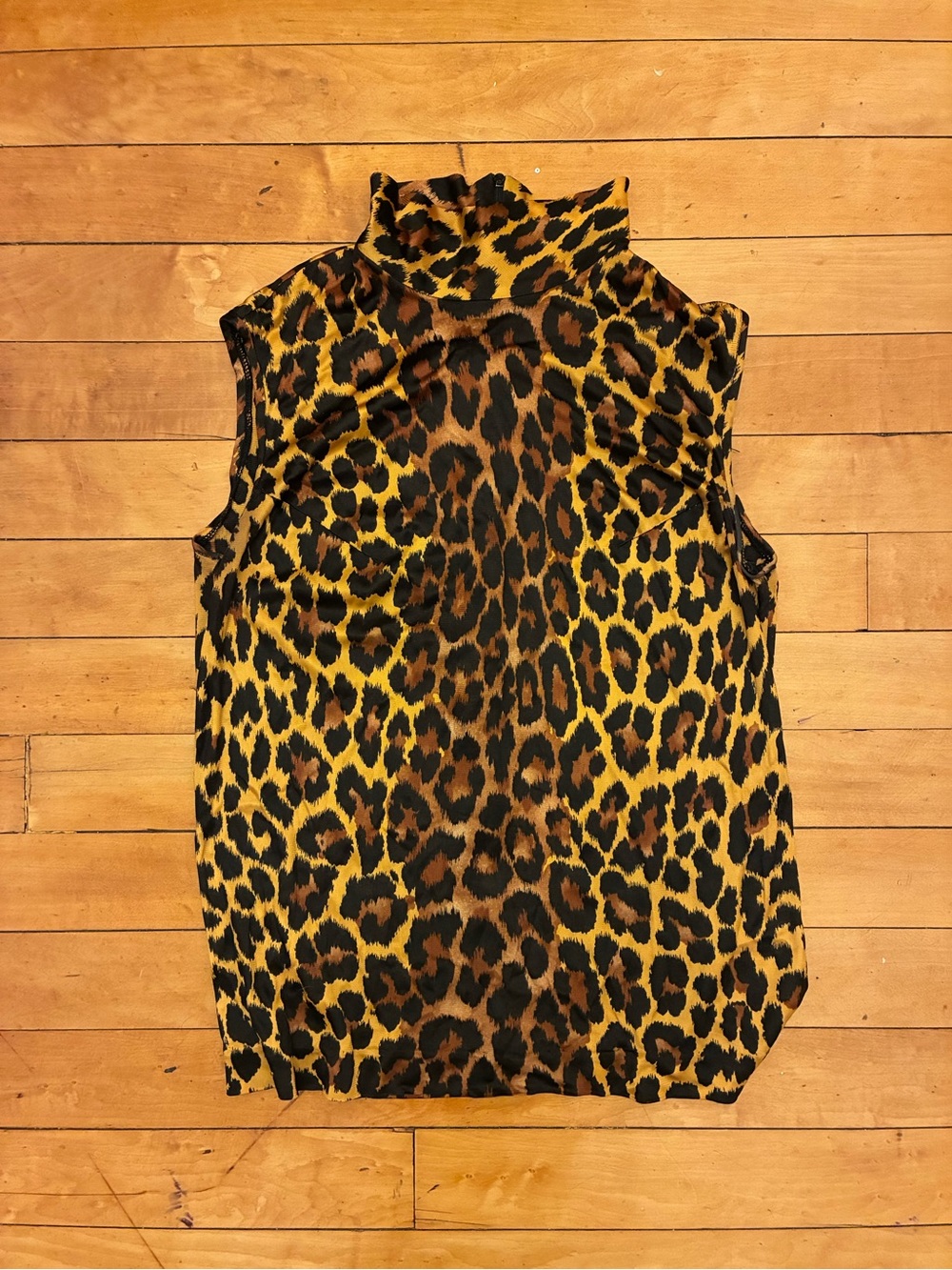 Vintage Jeunique Sleeveless Leopard Print Mock Neck Top